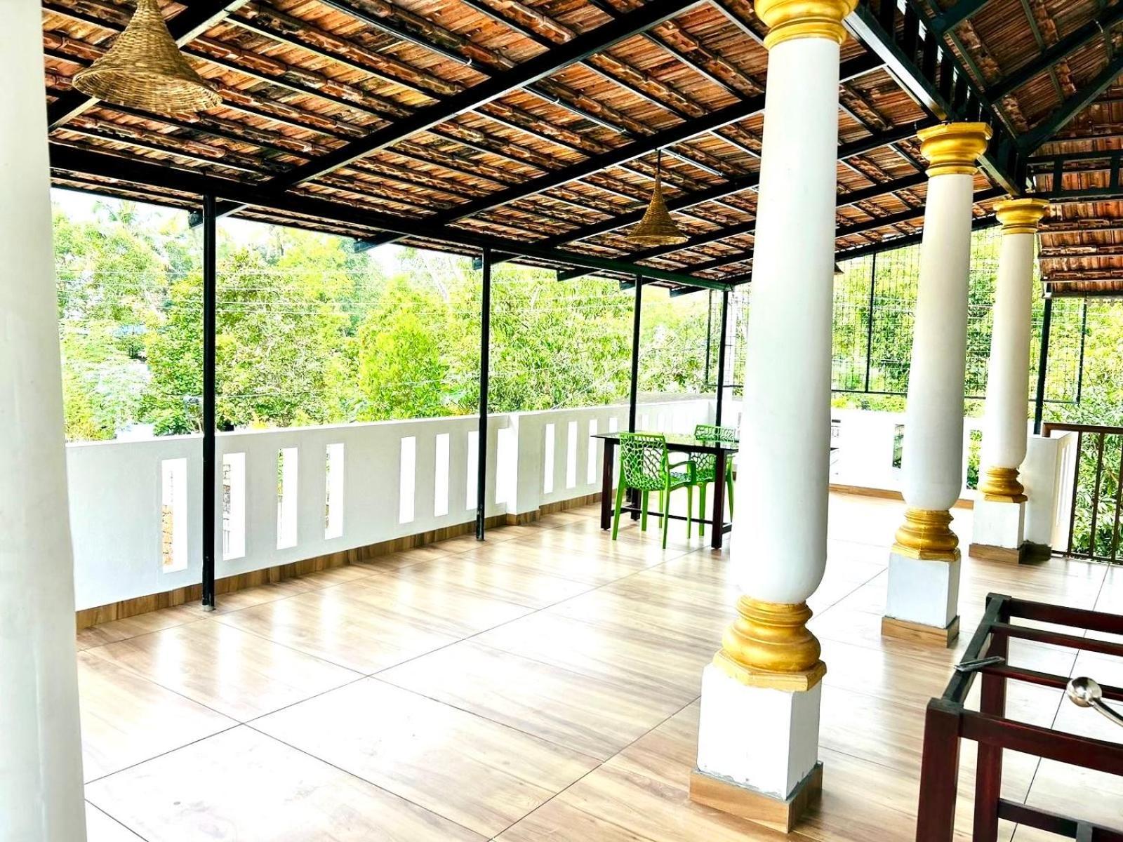 Marari Beach Cleetus Homestay Mararikulam Luaran gambar
